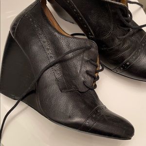 Nine West Black Wedges